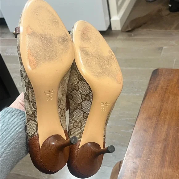 Gucci Women's Tan Canvas Loafers with Gold Accents - Picture 9 of 16